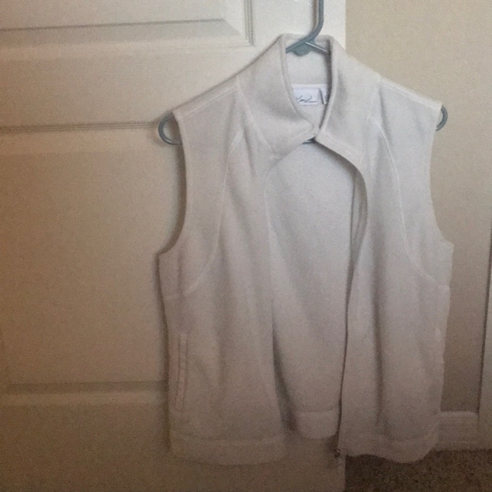 Fleece vest